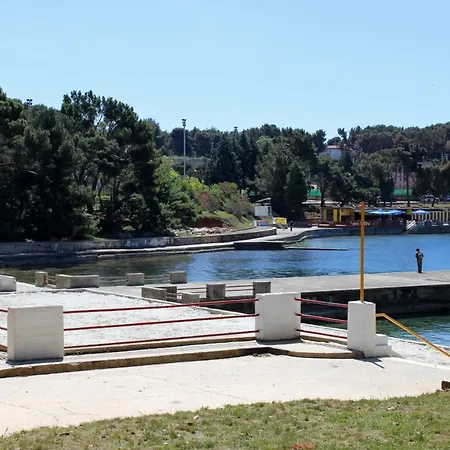 With Wifi - 21410 Apartamento Pula