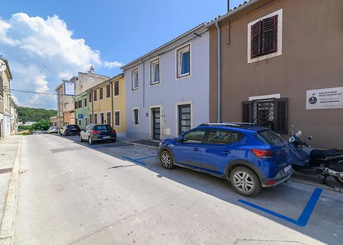 With Wifi - 21410 Pula