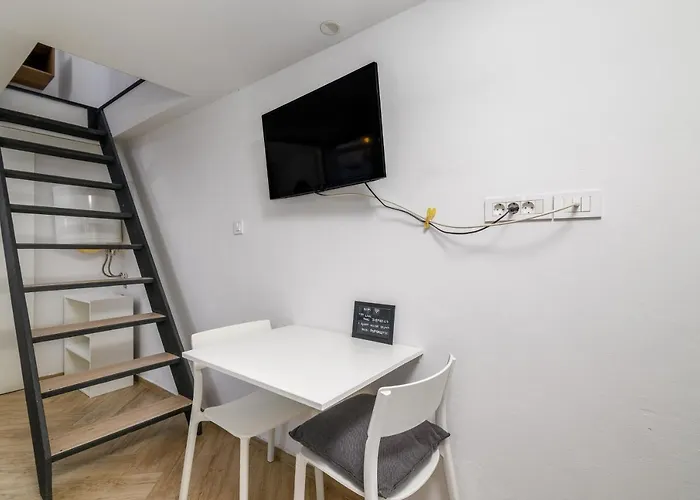 With Wifi - 21410 * Pula